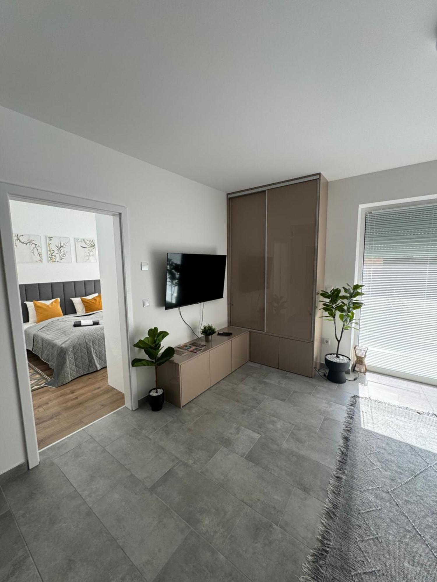 Hello 5C Apartman - Pécs Kültér fotó