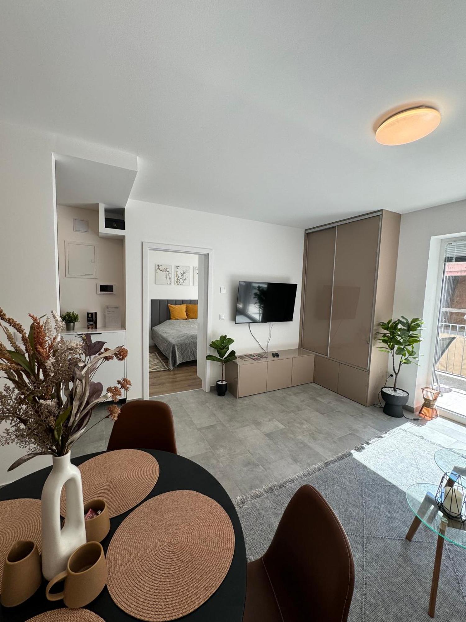Hello 5C Apartman - Pécs Kültér fotó