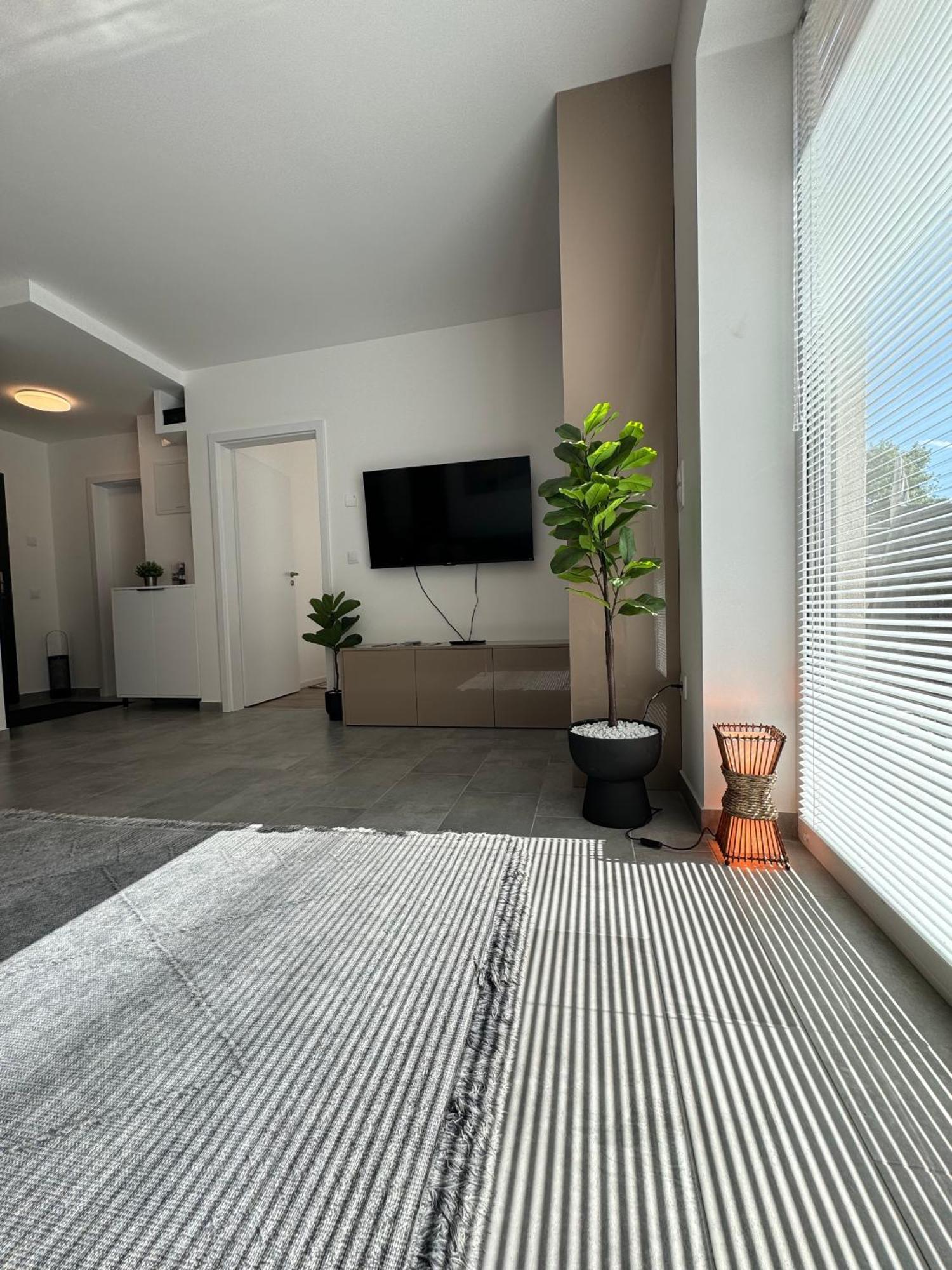 Hello 5C Apartman - Pécs Kültér fotó